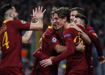 AS Roma's Nicolò Zaniolo celebrates his goal with teammates during the Champions League round of 16 first leg soccer match between AS Roma and FC Porto at the Olimpico stadium in Rome, Italy, 12 February 2019. ANSA/RICCARDO ANTIMIANI