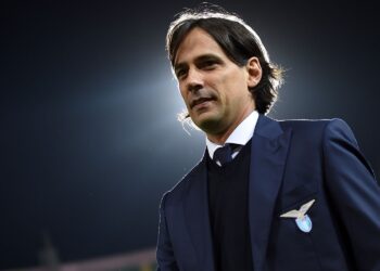 PALERMO, ITALY - APRIL 10:  Head coach Simone Inzaghi of Lazio looks on during the Serie A match between US Citta di Palermo and SS Lazio at Stadio Renzo Barbera on April 10, 2016 in Palermo, Italy.  (Photo by Tullio M. Puglia/Getty Images)