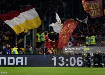 ROME, ITALY - OCTOBER 27: Nicolo' Zaniolo of AS Roma celebrates after scoring the team's second goal during the Serie A match between AS Roma and AC Milan at Stadio Olimpico on October 27, 2019 in Rome, Italy.  (Photo by Paolo Bruno/Getty Images)
