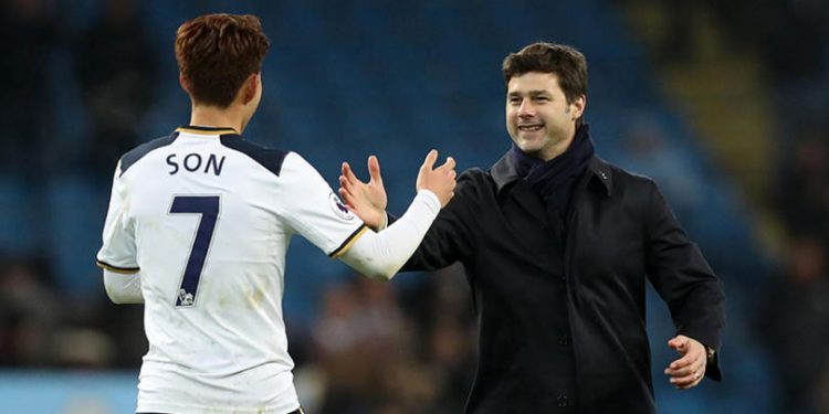 Son Heung-Min of Tottenham Hotspur and Tottenham Hotspur manager Mauricio Pochettino celebrate after the Premier League match at Etihad Stadium, Manchester. Picture date: January 21st, 2017.Photo credit should read: Lynne Cameron/Sportimage  via PA Images