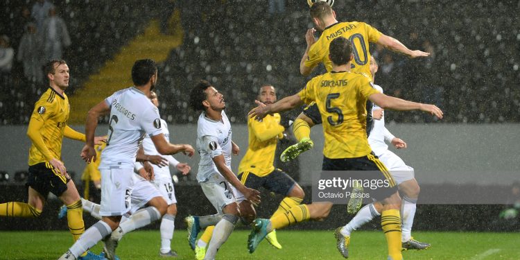 GUIMARAES, PORTUGAL - NOVEMBER 06: Shkodran Mustafi of Arsenal scores his team's first goal  during the UEFA Europa League group F match between Vitoria Guimaraes and Arsenal FC at Estadio Dom Afonso Henriques on November 06, 2019 in Guimaraes, Portugal. (Photo by Octavio Passos/Getty Images)