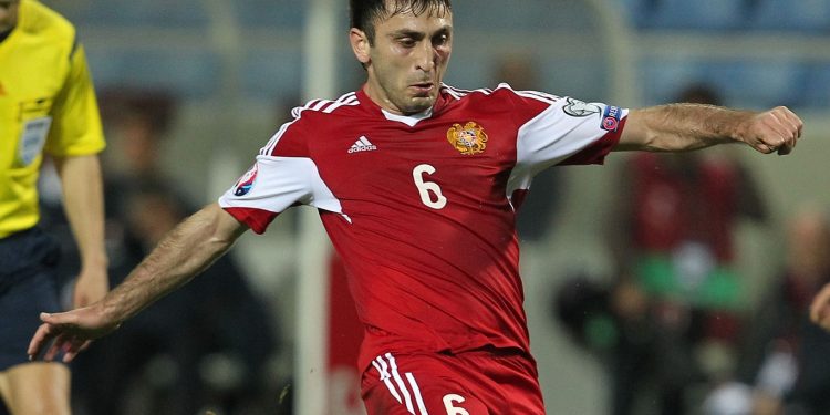 FARO, PORTUGAL - NOVEMBER 14: Armenia's midfielder Karlen Mkrtchyan during the EURO 2016 qualification match between Portugal and Armenia at the Estadio do Algarve on November 14, 2014 in Faro, Portugal. (Photo by Carlos Rodrigues/Getty Images)