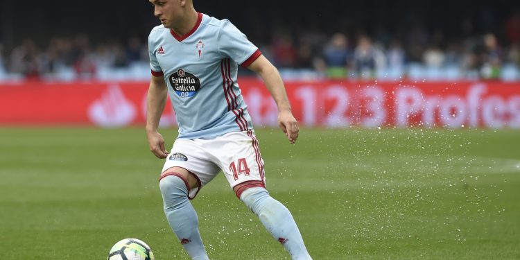 Celta Vigo's Slovak midfielder Stanislav Lobotka runs with the ball during the Spanish league football match between Celta de Vigo and Valencia at the Balaidos stadium in Vigo, on April 21, 2018. - The match finished with a 1-1 draw. (Photo by MIGUEL RIOPA / AFP)        (Photo credit should read MIGUEL RIOPA/AFP/Getty Images)