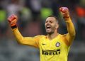 MILAN, ITALY - SEPTEMBER 18:  Samir Handanovic of Inter Milan celebrates his team's victory at full-time of the Group B match of the UEFA Champions League between FC Internazionale and Tottenham Hotspur at San Siro Stadium on September 18, 2018 in Milan, Italy.  (Photo by Dan Istitene/Getty Images)