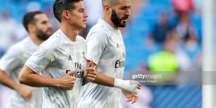 MADRID, SPAIN - AUGUST 24: (L-R) James Rodriguez of Real Madrid, Karim Benzema of Real Madrid during the La Liga Santander  match between Real Madrid v Real Valladolid at the Santiago Bernabeu on August 24, 2019 in Madrid Spain (Photo by David S. Bustamante/Soccrates/Getty Images)