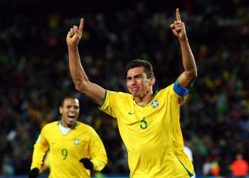 JOHANNESBURG, SOUTH AFRICA - JUNE 28:  Lucio of Brazil celebrates scoring the winning goal during the FIFA Confederations Cup Final between USA and Brazil at the Ellis Park Stadium on June 28, 2009 in Johannesburg, South Africa.  (Photo by Alex Livesey/Getty Images)