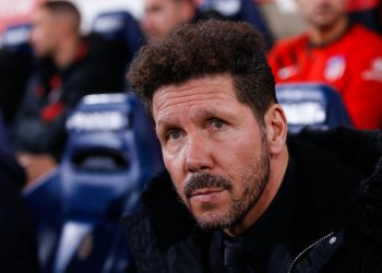 VILLAREAL, SPAIN - DECEMBER 06: Diego Simeone of Atletico de Madrid focused in the match before the Liga match between Villarreal CF  and Club Atletico de Madrid at Estadio de la Ceramica on December 06, 2019 in Villareal, Spain. (Photo by Eric Alonso/Getty Images)