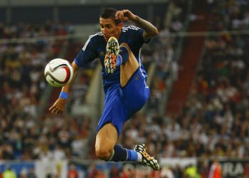 Argentina's Angel Di Maria kicks the ball during the friendly soccer match against Germany in Duesseldorf September 3, 2014.               REUTERS/Kai Pfaffenbach (GERMANY - Tags: SPORT SOCCER TPX IMAGES OF THE DAY)