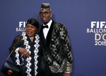 Juventus' Paul Pogba and his mother Yeo Pogba (L) arrive for the FIFA Ballon d'Or 2015 awards ceremony in Zurich, Switzerland, January 11, 2016   REUTERS/Arnd Wiegmann