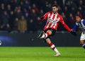 EINDHOVEN, NETHERLANDS - JANUARY 22:  Gaston Pereiro of PSV takes and misses a penalty during the Dutch Eredivisie match between PSV Eindhoven and SC Heerenveen held at Philips Stadion on January 22, 2017 in Eindhoven, Netherlands.  (Photo by Dean Mouhtaropoulos/Getty Images)