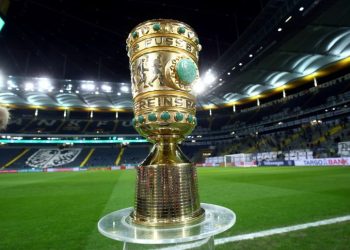 FILE PHOTO: Soccer Football - DFB Cup - Quarter Final - Eintracht Frankfurt v Werder Bremen - Commerzbank-Arena, Frankfurt, Germany - March 4, 2020  General view of the DFB Cup trophy inside the stadium before the match   REUTERS/Ralph Orlowski