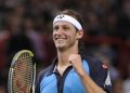 Argentina's David Nalbandian defeats Spain's Rafael Nadal 6-4, 6-0 during the ATP Masters Series final at 'Paris-Bercy' Stadium, in Paris, France, on
