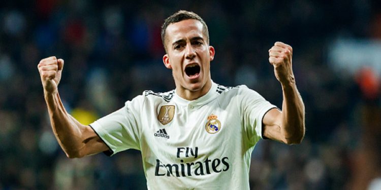 MADRID, SPAIN - DECEMBER 01: Lucas Vázquez of Real Madrid celebrates after scoring his team`s first goal 2:0 during the La Liga match between Real Madrid v Valencia at the Santiago Bernabeu on December 1, 2018 in Madrid Spain. (Photo by TF-Images/TF-Images via Getty Images)