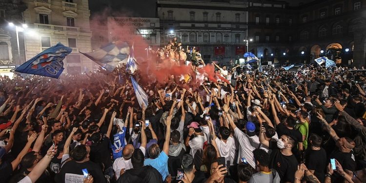June 18, 2020: Napoli fans celebrate after winning the Coppa Italia final against Juventus FC, in central Naples, Italy. The game was played at the Olympic stadium in Rome. (Credit Image: Global Look Press/Keystone Press Agency)