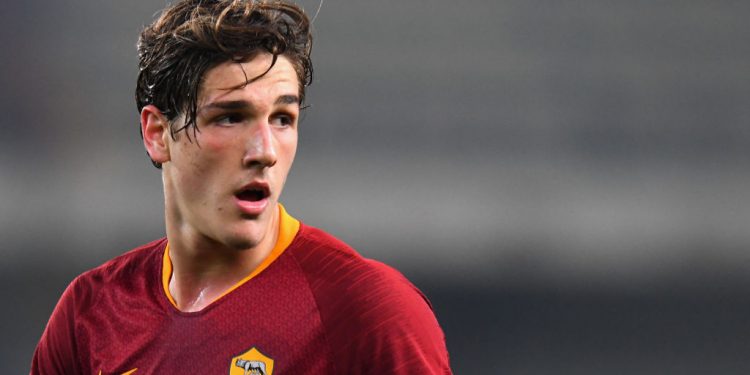 VERONA, ITALY - FEBRUARY 08:  Nicolò Zaniolo of AS Roma looks on during the Serie A match between Chievo Verona and AS Roma at Stadio Marc'Antonio Bentegodi on February 8, 2019 in Verona, Italy.  (Photo by Alessandro Sabattini/Getty Images)