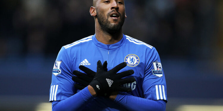 LONDON, ENGLAND - JANUARY 16:  Nicolas Anelka of Chelsea celebrates after scoring the opening goal during the Barclays Premier League match between Chelsea and Sunderland at Stamford Bridge on January 16, 2010 in London, England.  (Photo by Phil Cole/Getty Images)