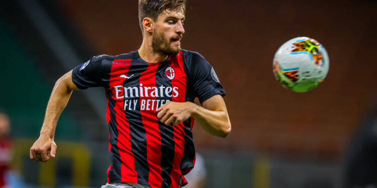 August 1, 2020, Milan, Italy: Matteo Gabbia of AC Milan during the Serie A 2019/20 match between AC Milan vs Cagliari Calcio at the San Siro Stadium, Milan, Italy on August 01, 2020 - Photo /LM italian Serie A soccer match - AC Milan vs Cagliari Calcio, Milan, Italy PUBLICATIONxINxGERxSUIxAUTxONLY - ZUMAl164 20200801_zsa_l164_132 Copyright: xFabrizioxCarabellix