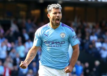 MANCHESTER, ENGLAND - SEPTEMBER 21: Sergio Aguero of Manchester City celebrates scoring his teams second goal during the Premier League match between Manchester City and Watford FC at Etihad Stadium on September 21, 2019 in Manchester, United Kingdom. (Photo by Alex Livesey/Getty Images)