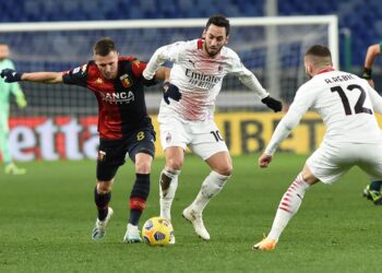 December 16, 2020, Genova, Italy: Genova, Italy, Luigi Ferraris stadium, December 16, 2020, Luca Lerager Genoa, Hakan Calhanoglu Milan, Ante Rebic Milan during Genoa CFC vs AC Milan - Italian football Serie A match Italian football Serie A match - Genoa CFC vs AC Milan, Genova, Italy PUBLICATIONxINxGERxSUIxAUTxONLY - ZUMAl164 20201216_zsa_l164_112 Copyright: xDaniloxVigox