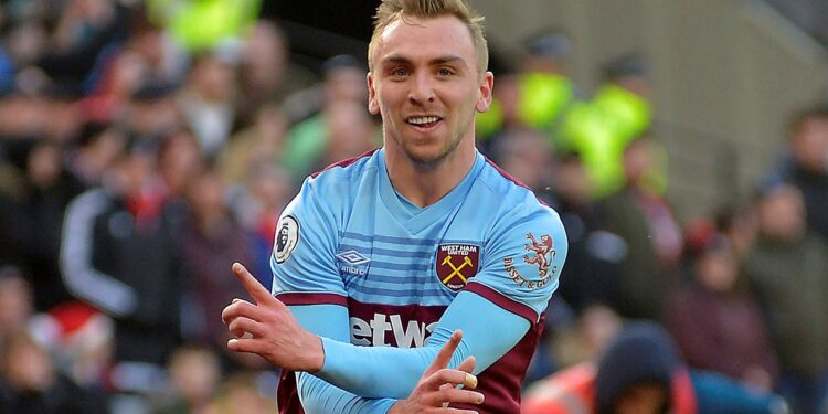 LONDON, ENGLAND - FEBRUARY 29:  Jarrod Bowen of West Ham United celebrates his home debut goal during the Premier League match between West Ham United and Southampton FC at London Stadium on February 29, 2020 in London, United Kingdom.  (Photo by James Griffiths/West Ham United FC via Getty Images)
