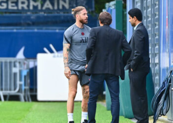 Sergio RAMOS of PSG, Nasser AL KHELAIFI president of PSG and LEONARDO sporting director of PSG during the training Session of Paris Saint Germain at Camp des Loges on September 27, 2021 in Paris, France. (Photo by Anthony Dibon/Icon Sport)