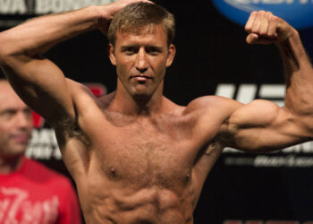 Mixed martial arts fighter Stephan Bonnar, from the U.S., poses during the UFC 153 weigh-in event in Rio de Janeiro, Brazil, Friday Oct. 12, 2012. The Ultimate Fighting Championship organization is holding fighting events on Saturday. (AP Photo/Felipe Dana)