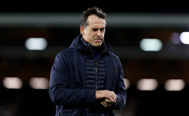 LONDON, ENGLAND - FEBRUARY 24: Julen Lopetegui, Manager of Wolverhampton Wanderers inspects the pitch ahead of the Premier League match between Fulham FC and Wolverhampton Wanderers at Craven Cottage on February 24, 2023 in London, England. (Photo by Jack Thomas - WWFC/Wolves via Getty Images)