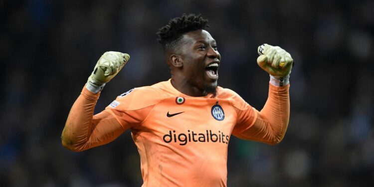 TOPSHOT - Inter Milan's Cameroonian goalkeeper Andre Onana celebrates at the end of the UEFA Champions League last 16 second leg football match between FC Porto and Inter Milan at the Dragao stadium in Porto on March 14, 2023. (Photo by MIGUEL RIOPA / AFP) (Photo by MIGUEL RIOPA/AFP via Getty Images)