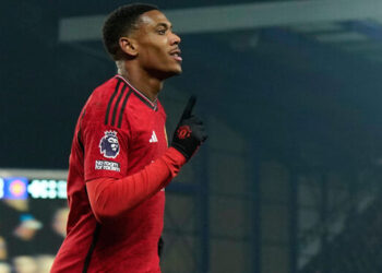 Liverpool, England, 26th November 2023. Anthony Martial of Manchester United, ManU celebrates scoring their third goal past Jordan Pickford of Everton during the Premier League match at Goodison Park, Liverpool. Picture credit should read: Andrew Yates / Sportimage EDITORIAL USE ONLY. No use with unauthorised audio, video, data, fixture lists, club/league logos or live services. Online in-match use limited to 120 images, no video emulation. No use in betting, games or single club/league/player publications. SPI-2744-0073