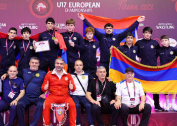 Podium Team FS - gold Armenia