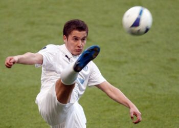 MANCHESTER, UNITED KINGDOM - MAY 14:  Viktor Fayzulin of Zenit St. Petersburg in action during the UEFA Cup Final between Zenit St. Petersburg and Glasgow Rangers at the City of Manchester Stadium on May 14, 2008 in Manchester, England.  (Photo by Jasper Juinen/Getty Images)