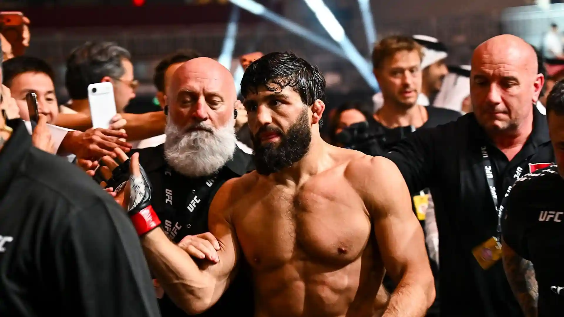Նա երբեք չի դառնա UFC-ի չեմպիոն․ Արման Ծառուկյան
